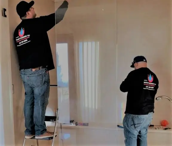 Professional plumbing installation for Tankless Water Heater Installation in Wilhaggin Del Dayo